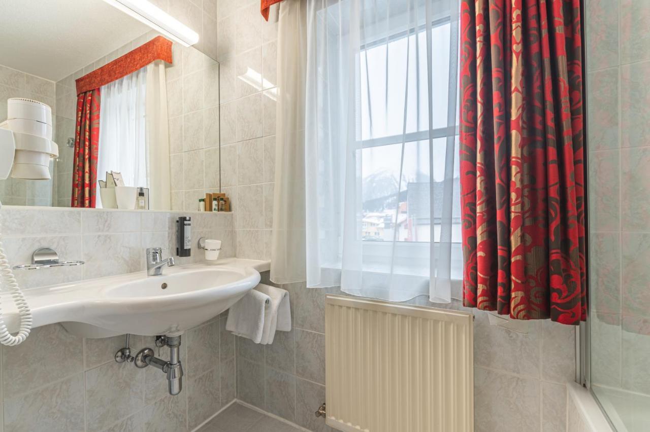 Tia Monte Hotel 4*